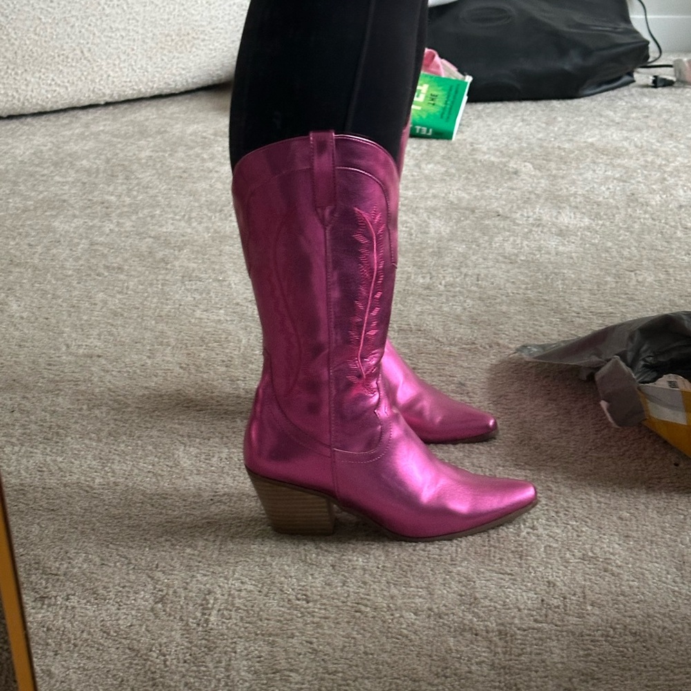 ARULA Pink Heeled Boots for Chic Style
